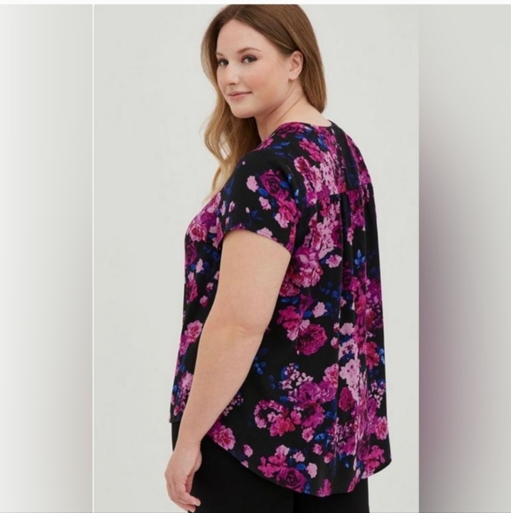 Torrid blouse - Picture 2 of 5